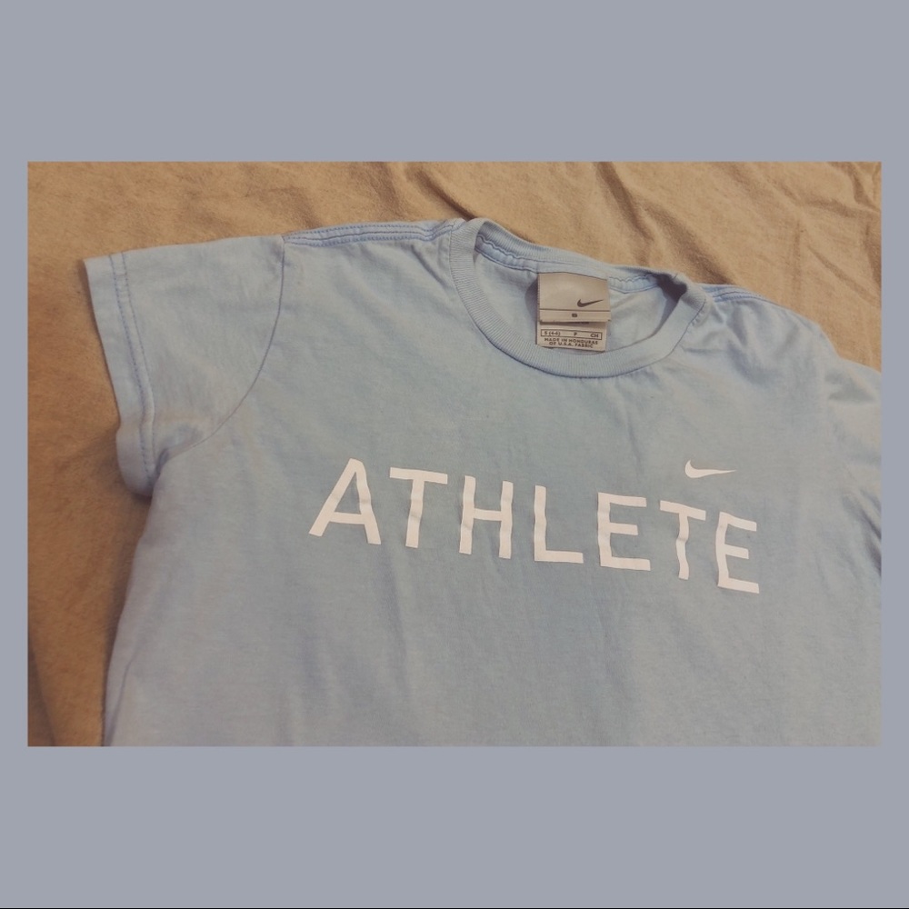 Nike Graphic Tee